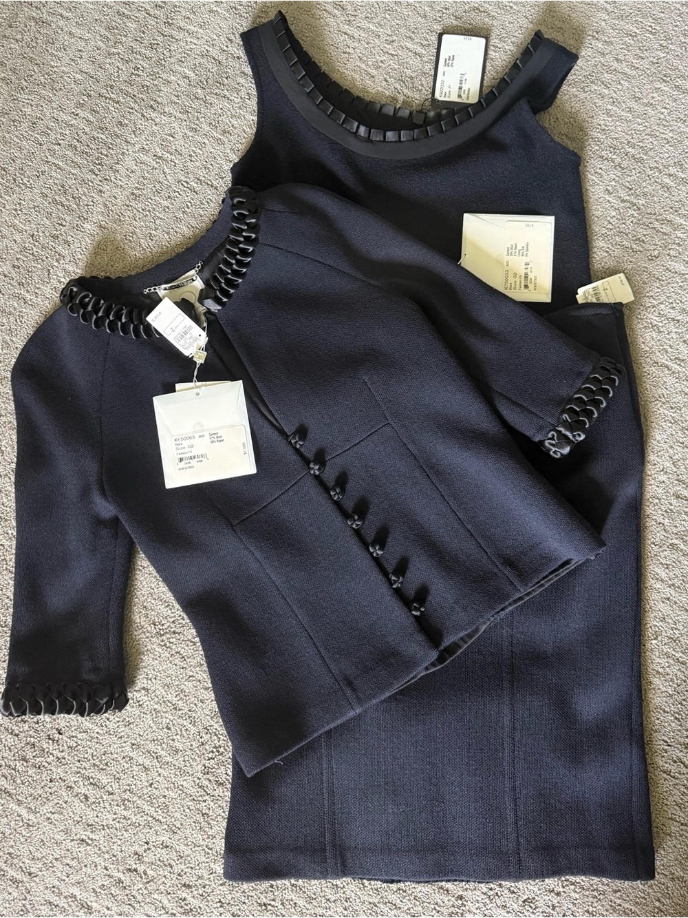 NWT St John Couture Vintage 3pc Black Knit Suit  Size 2 Retail $2900